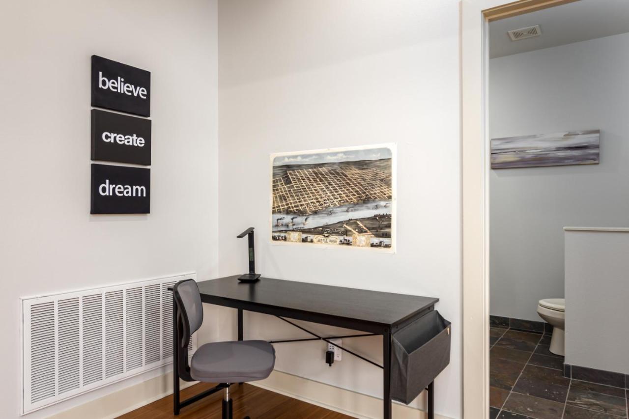 Amazing Downtown Location For Groups! Villa Little Rock Ngoại thất bức ảnh
